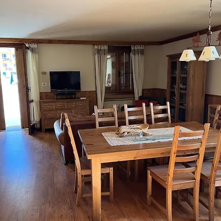 Astonishing Duplex Apartment, Great View,sleeps 10 アパート